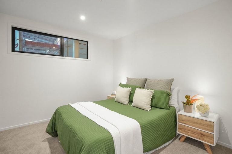 Photo of property in 1/200 Knights Road, Hutt Central, Lower Hutt, 5011