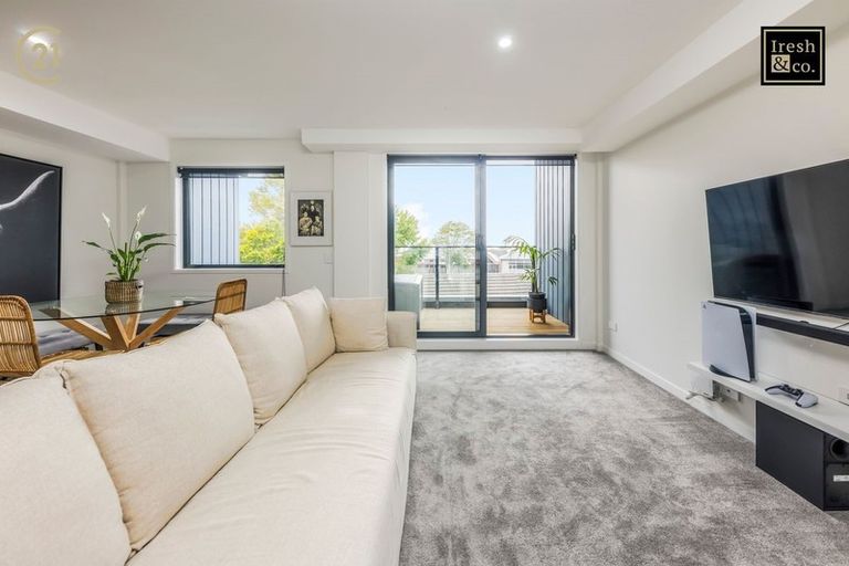 Photo of property in 202/8 Gray Avenue, Mangere East, Auckland, 2024