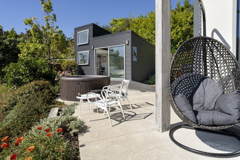 Photo of property in 85 Brooks View Heights, Tasman, Upper Moutere, 7173