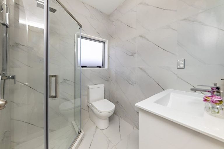 Photo of property in 47b Senator Drive, Manurewa, Auckland, 2105