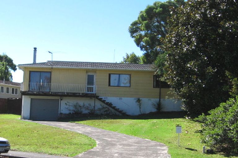 Photo of property in 56 Oreil Avenue, West Harbour, Auckland, 0618