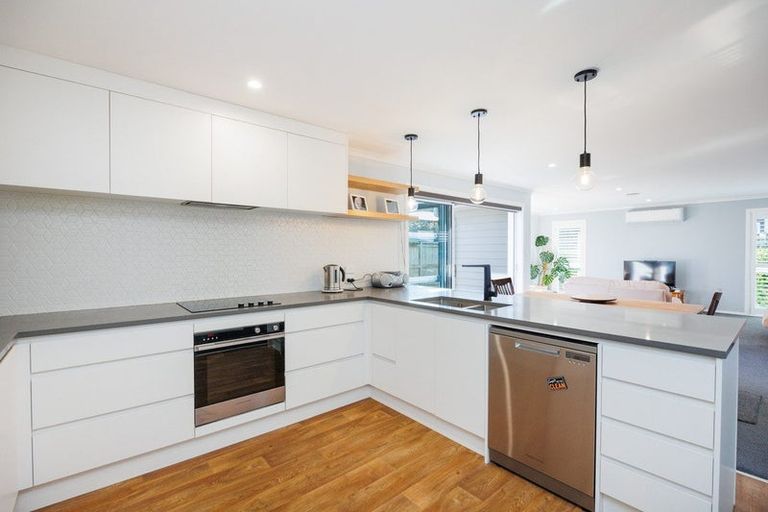 Photo of property in 136a Heretaunga Street, Palmerston North, 4414