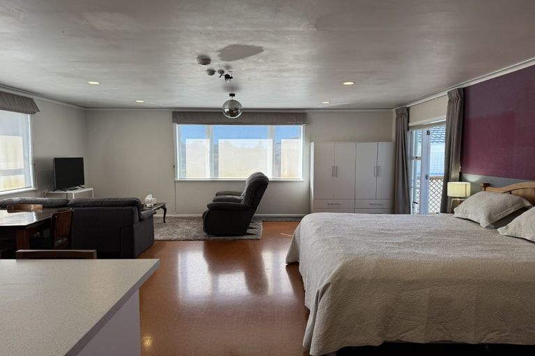 Photo of property in 68 Udys Road, Pakuranga, Auckland, 2010