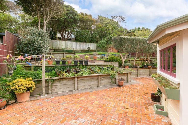 Photo of property in 74 Hataitai Road, Hataitai, Wellington, 6021