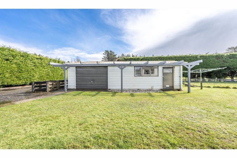 Photo of property in 35 Simon Road, Myross Bush, Invercargill, 9872