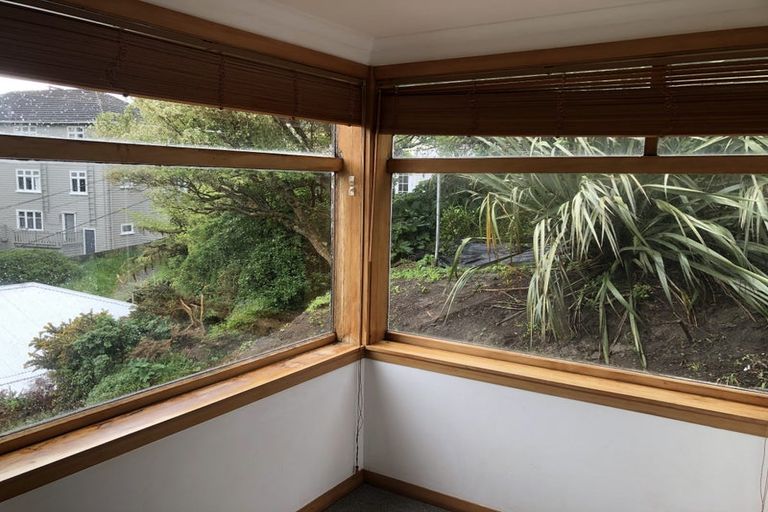 Photo of property in 142 Washington Avenue, Brooklyn, Wellington, 6021