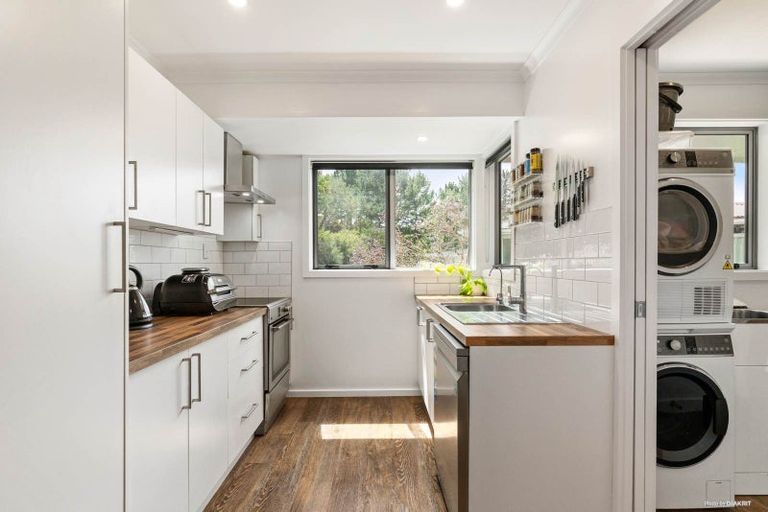 Photo of property in 51 Totara Street, Waiuku, 2123