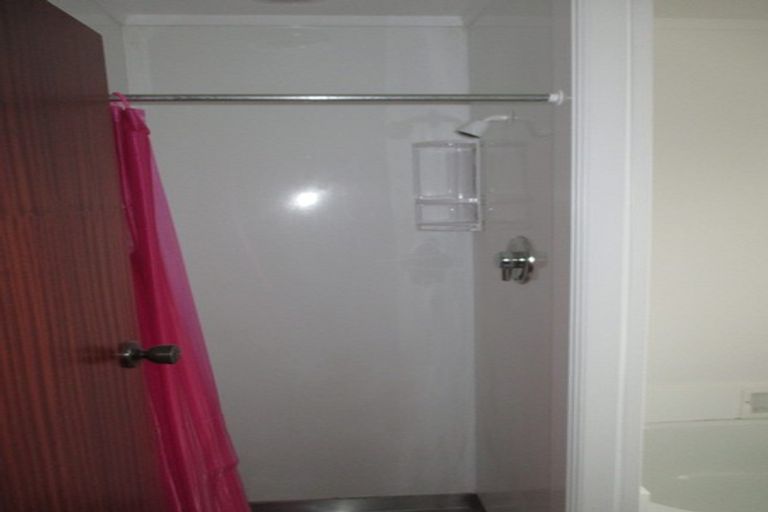 Photo of property in 1/15 Latham Avenue, Pakuranga, Auckland, 2010