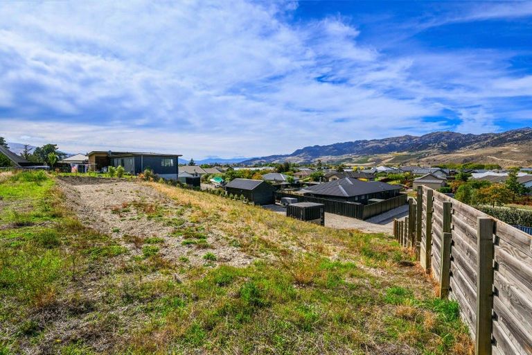 Photo of property in 25b Missy Crescent, Mount Pisa, Cromwell, 9383