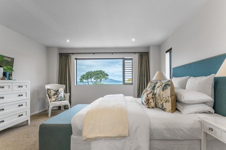 Photo of property in 34 Muritai Road, Milford, Auckland, 0620