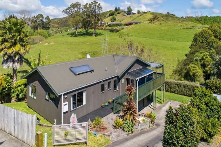 Photo of property in 126 Meander Drive, Welcome Bay, Tauranga, 3112