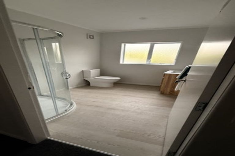 Photo of property in 20 Dominion Park Street, Johnsonville, Wellington, 6037