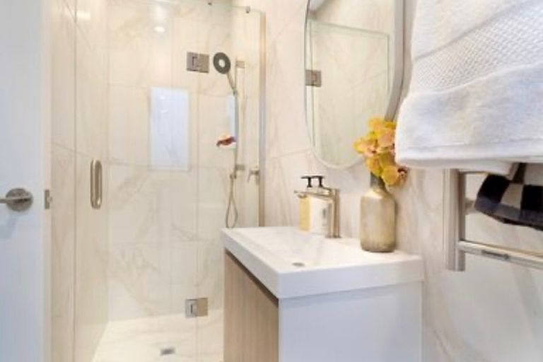 Photo of property in 11b Hebron Road, Waiake, Auckland, 0630