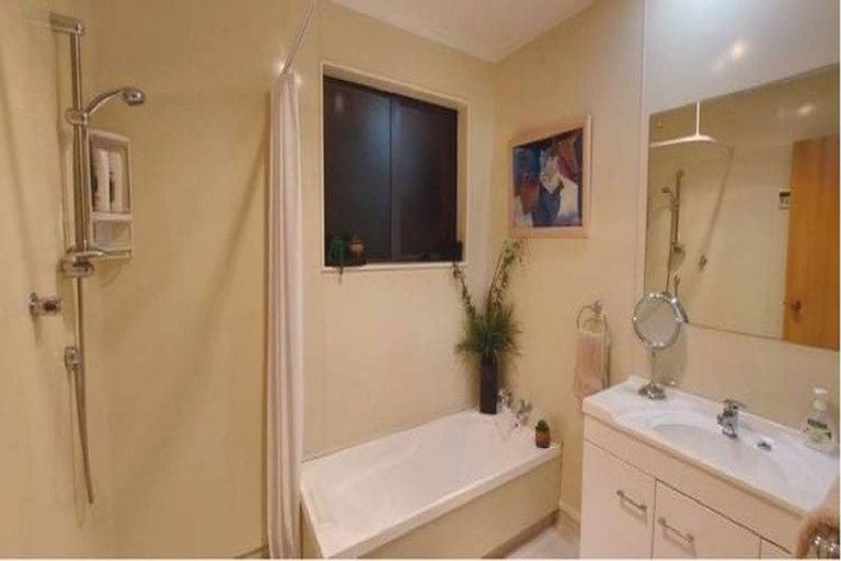 Photo of property in 28a Orlando Street, Stratford, 4332