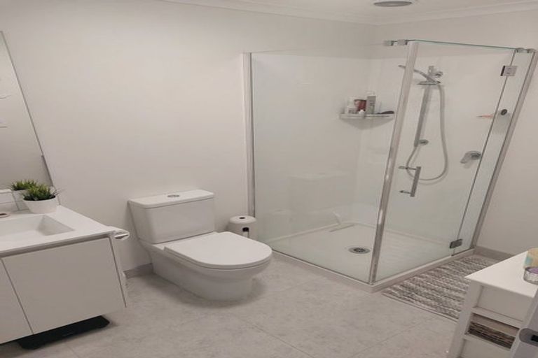Photo of property in 43 Kauri Amber Road, Westgate, Auckland, 0614