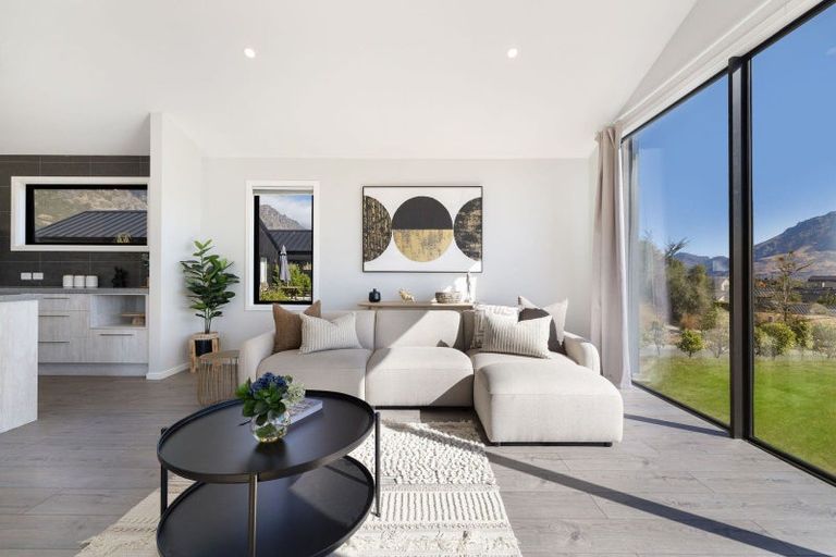 Photo of property in 19 Glenfiddich Road, Jacks Point, Queenstown, 9371