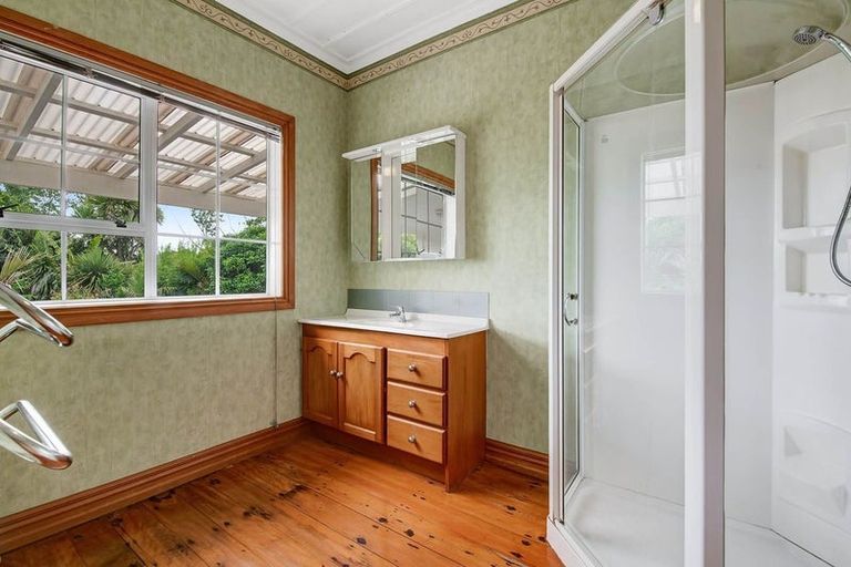 Photo of property in 124 Mahurangi East Road, Snells Beach, 0920