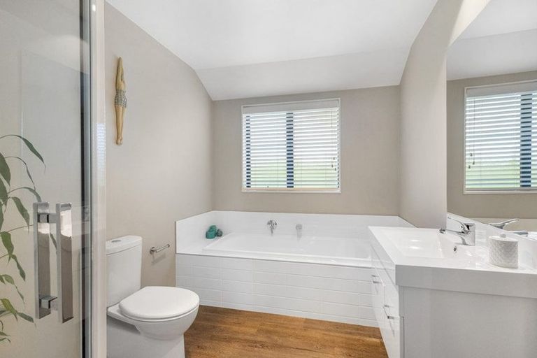 Photo of property in 11 Colebrook Drive, Rolleston, 7614