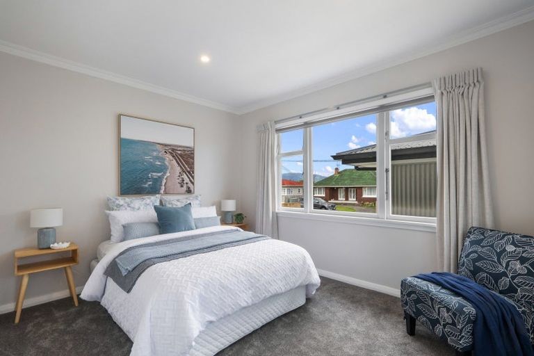 Photo of property in 30 Graham Street, Levin, 5510