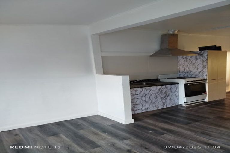 Photo of property in 26a Ludlam Crescent, Woburn, Lower Hutt, 5010