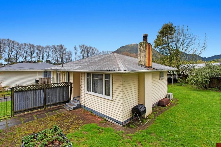 Photo of property in 1 Freyberg Street, Kawerau, 3127