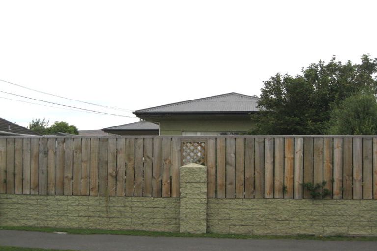 Photo of property in 2/13a Dalkeith Street, Hoon Hay, Christchurch, 8025