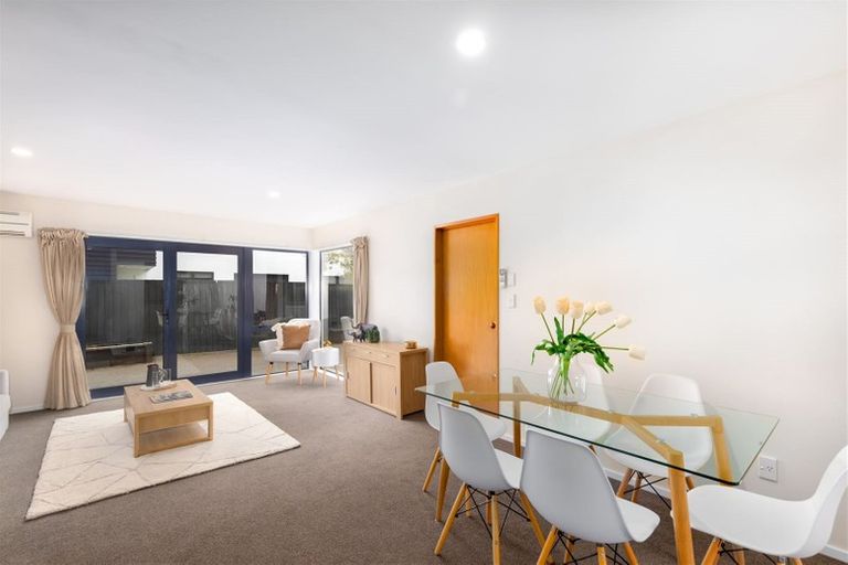 Photo of property in 2/526 Madras Street, St Albans, Christchurch, 8014