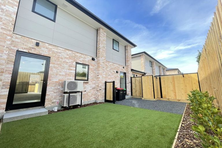 Photo of property in 21 Mohua Lane, Upper Riccarton, Christchurch, 8041