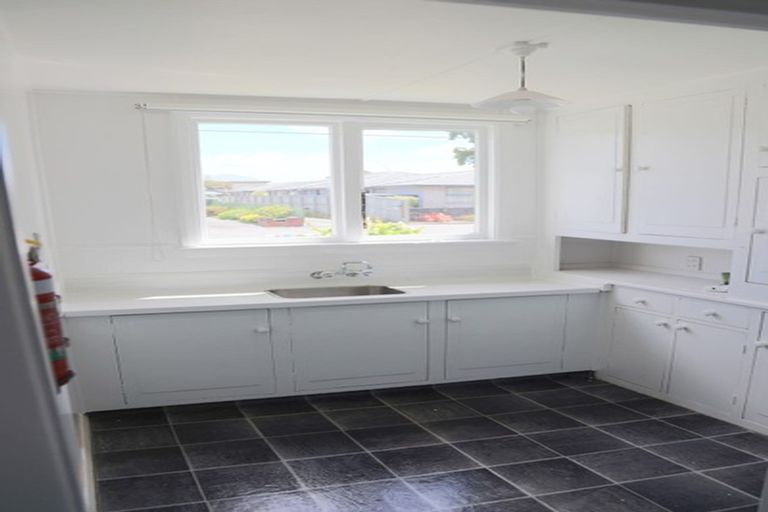 Photo of property in 40 Grafton Street, Waltham, Christchurch, 8011