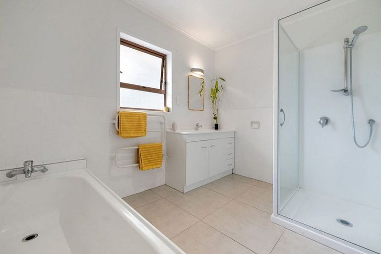 Photo of property in 123a Taylor Street, Cambridge, 3434