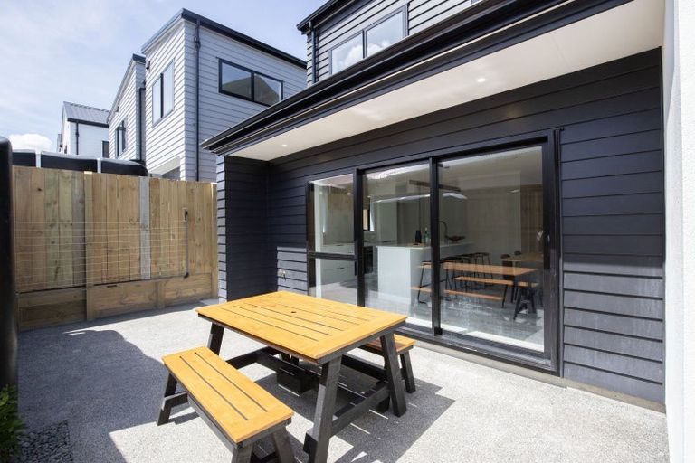 Photo of property in 20a Brentwood Street, Trentham, Upper Hutt, 5018