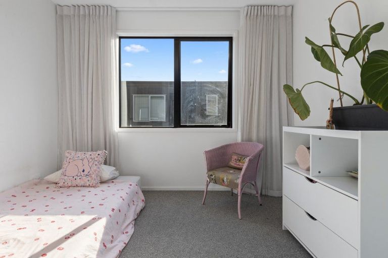 Photo of property in 3 Paddock Lane, Pukekohe, 2120