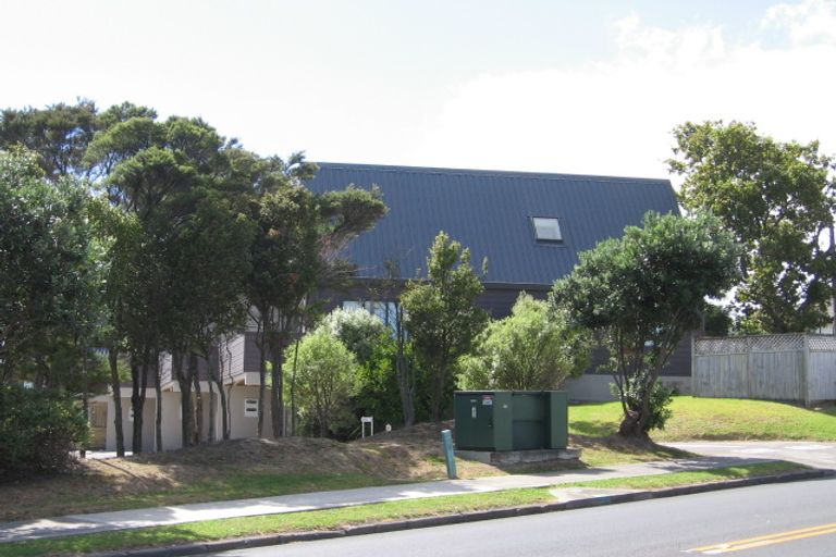 Photo of property in 39 Waipa Street, Birkenhead, Auckland, 0626