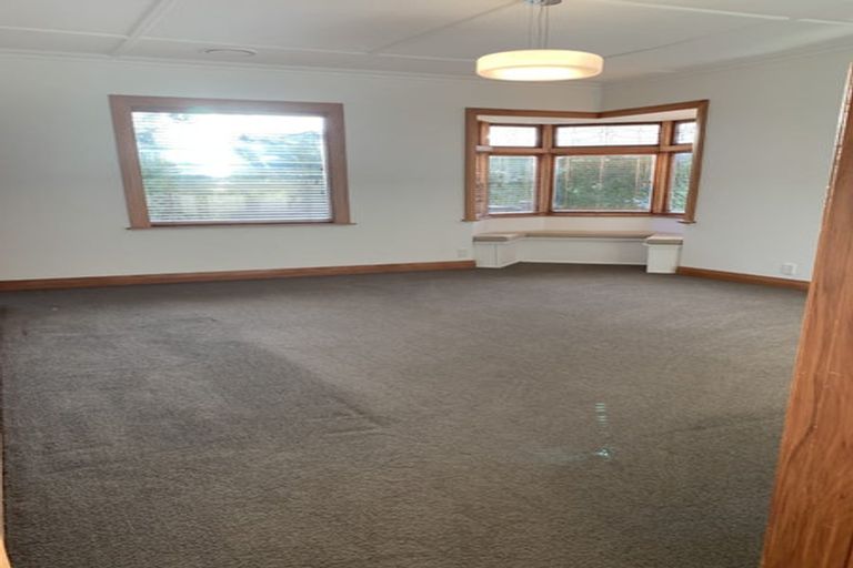 Photo of property in 9 Burrows Avenue, Karori, Wellington, 6012