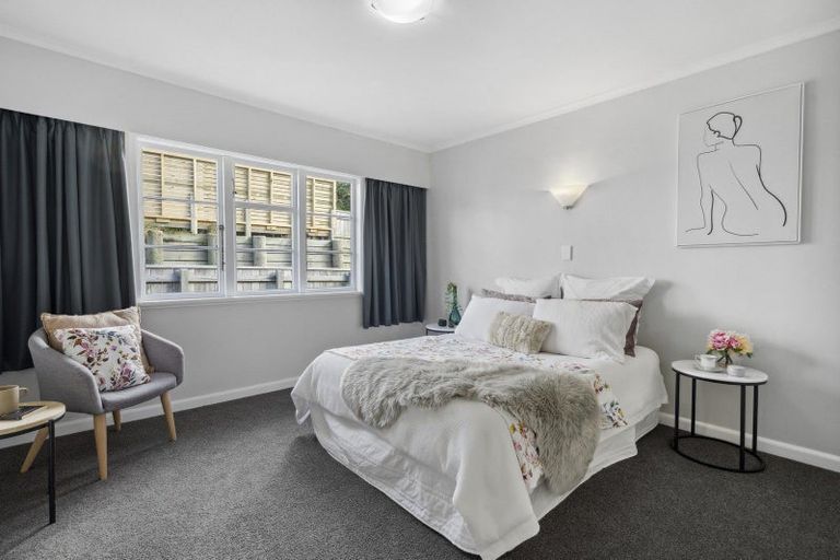 Photo of property in 163 Broderick Road, Johnsonville, Wellington, 6037