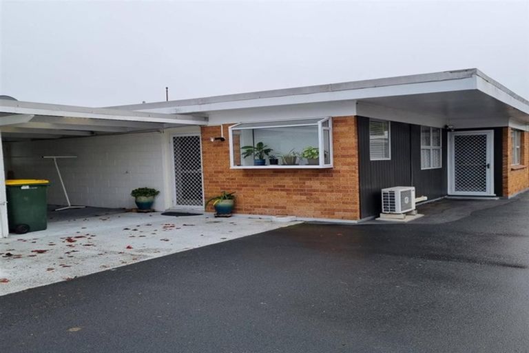 Photo of property in 15unit Carnot Street, Glenholme, Rotorua, 3010