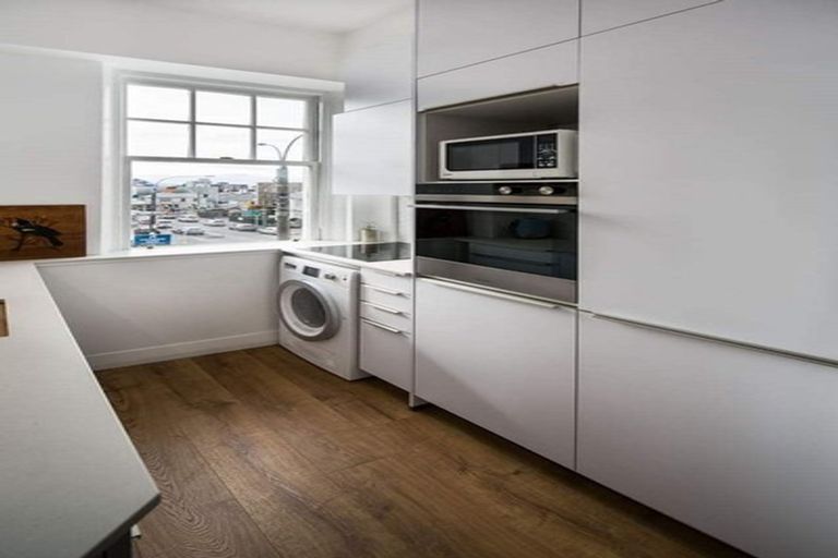 Photo of property in Blythswood Flats, 3f8 Aro Street, Aro Valley, Wellington, 6021