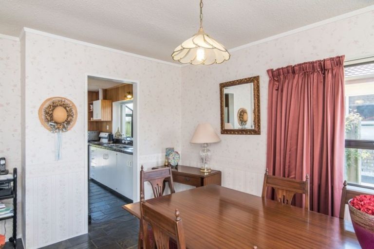 Photo of property in 3b Pinewood Grove, Paraparaumu Beach, Paraparaumu, 5032