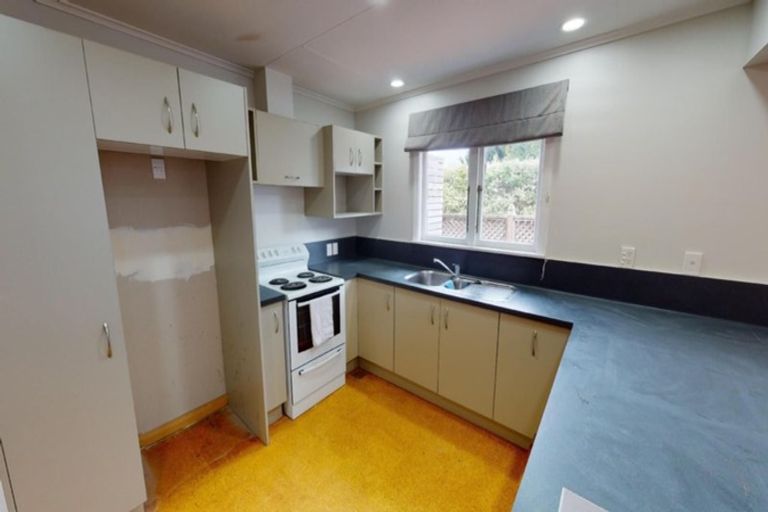 Photo of property in 118 Pahiatua Street, Hokowhitu, Palmerston North, 4410