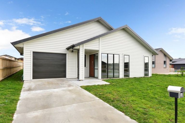 Photo of property in 10 Matau Close, Te Kauwhata, 3710