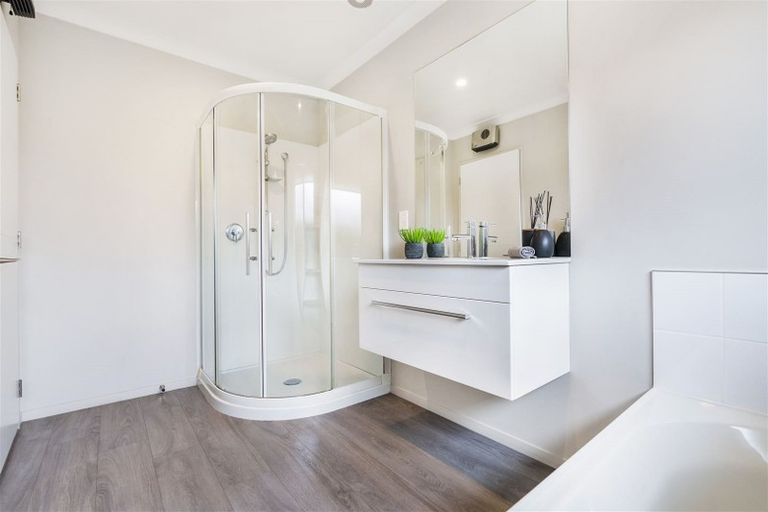 Photo of property in 6 Denimes Crescent, Rolleston, 7614