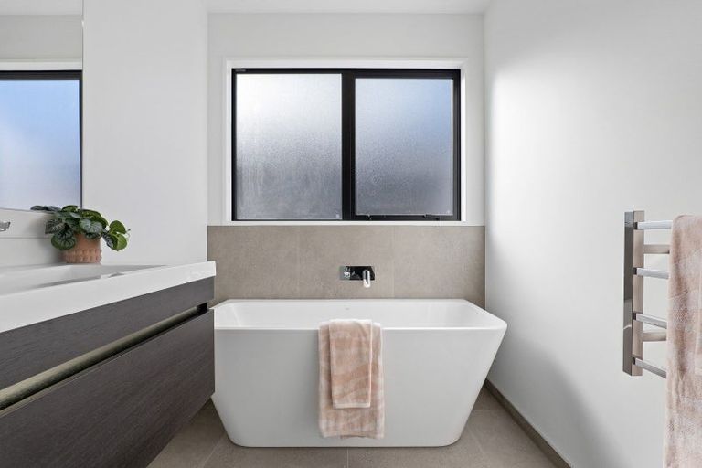 Photo of property in 2 Arapawa Street, Belfast, Christchurch, 8051