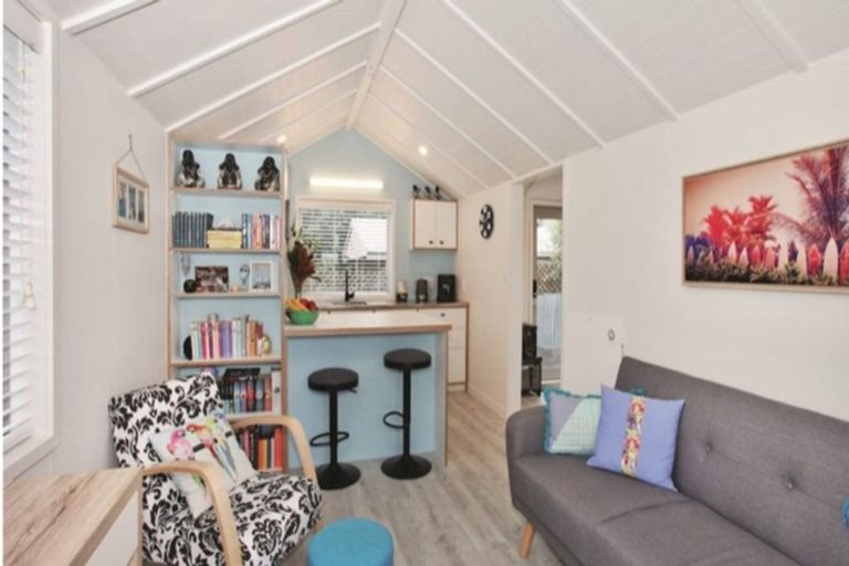 Photo of property in 2/51 Woodham Road, Linwood, Christchurch, 8062