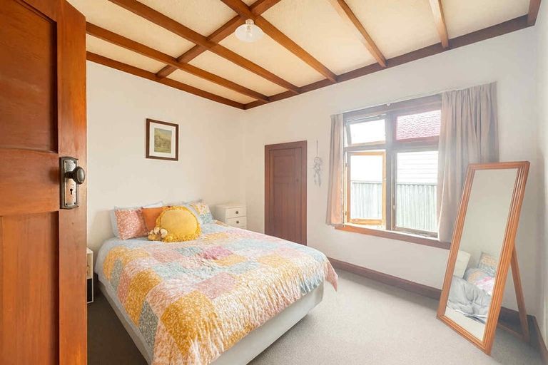 Photo of property in 36 Matipo Street, Takaro, Palmerston North, 4410