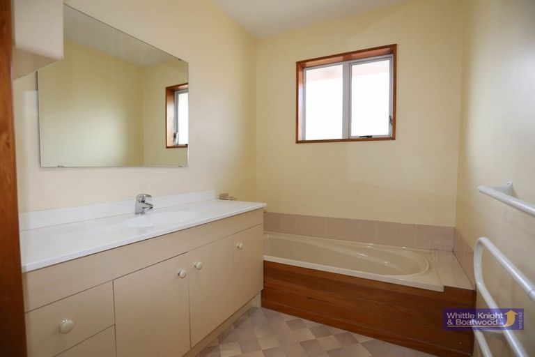 Photo of property in 27a Koromiko Street, Saint Martins, Christchurch, 8022