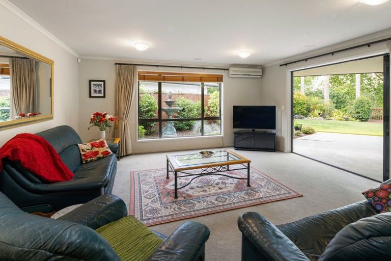 Photo of property in 20 San Clemento Way, Rototuna, Hamilton, 3210