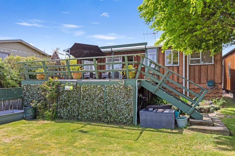 Photo of property in 2/37 Hinemoa Avenue, Taupo, 3330