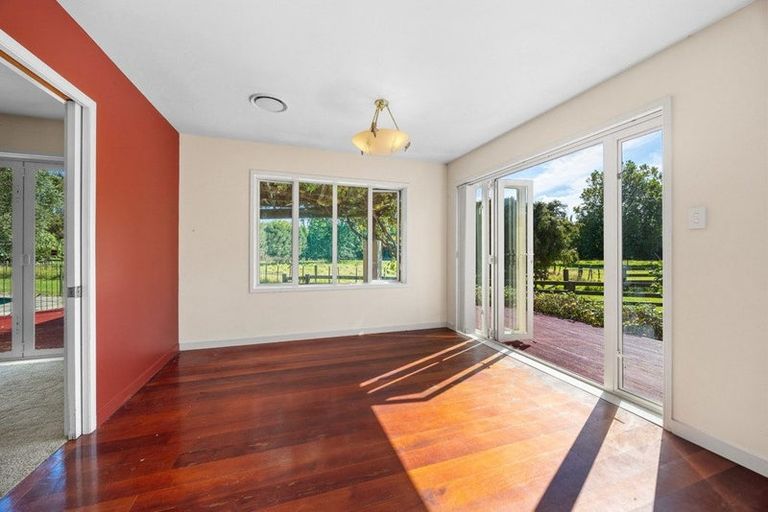 Photo of property in 9 Bristol Road, Whenuapai, Auckland, 0618