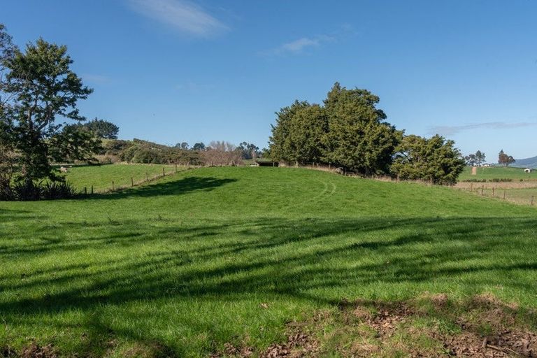 Photo of property in 733 Grove Road, Karamu, Hamilton, 3285