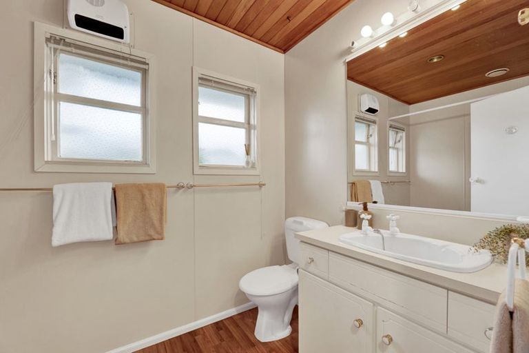 Photo of property in 8 Skye Place, Burnside, Christchurch, 8053